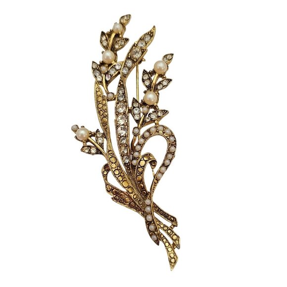 Richelieu Gold Tone Faux Pearl Leaf Rhinestone Stem Leaf Ribbon Brooch C627 - Picture 6 of 6
